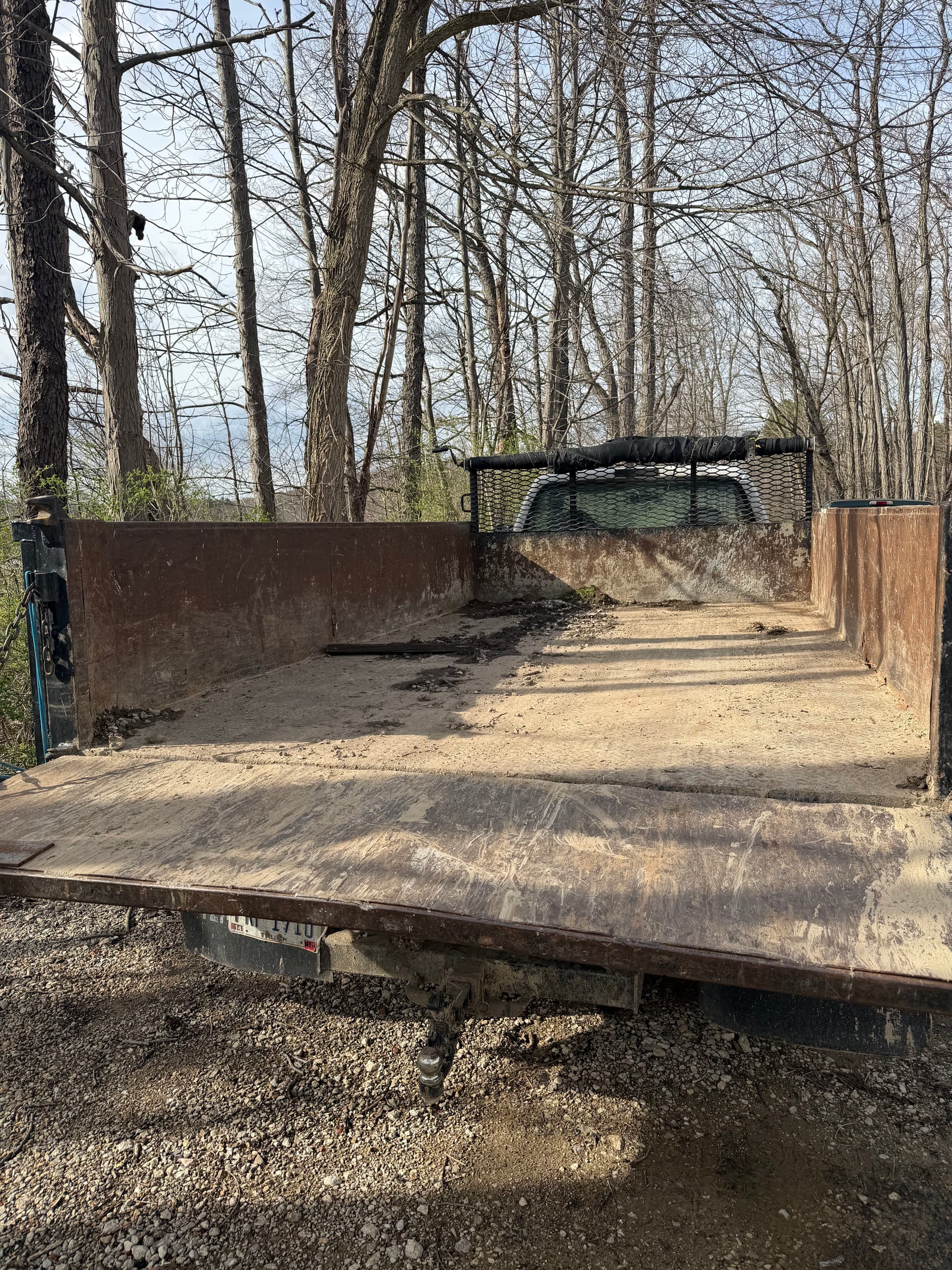 Gallery photos for Dump Truck Bed Repair With Corner Reinforcement and Slide Angle: Image #3